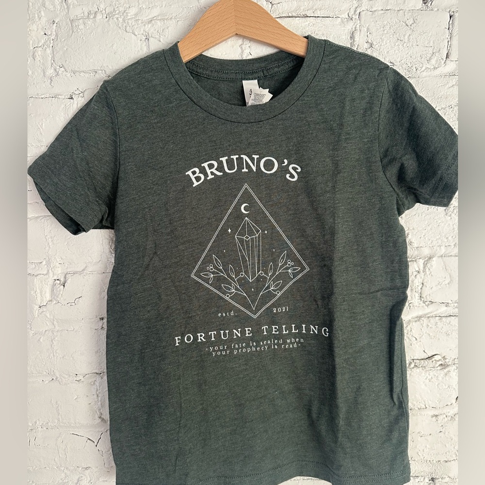 Bruno/encanto tee